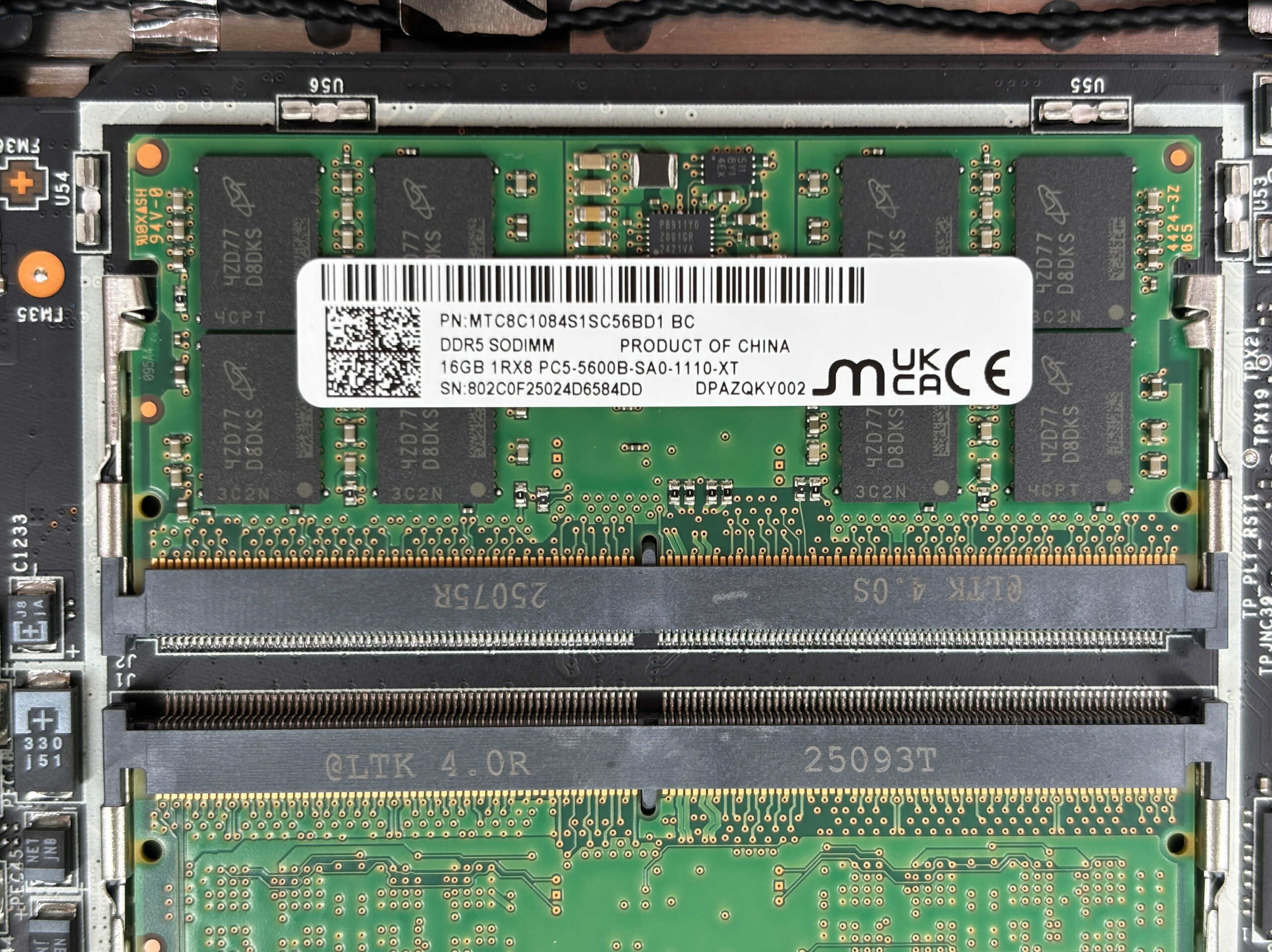 MSI Vector 17 HX AI A2XW nasıl açılır - sökme ve yükseltme