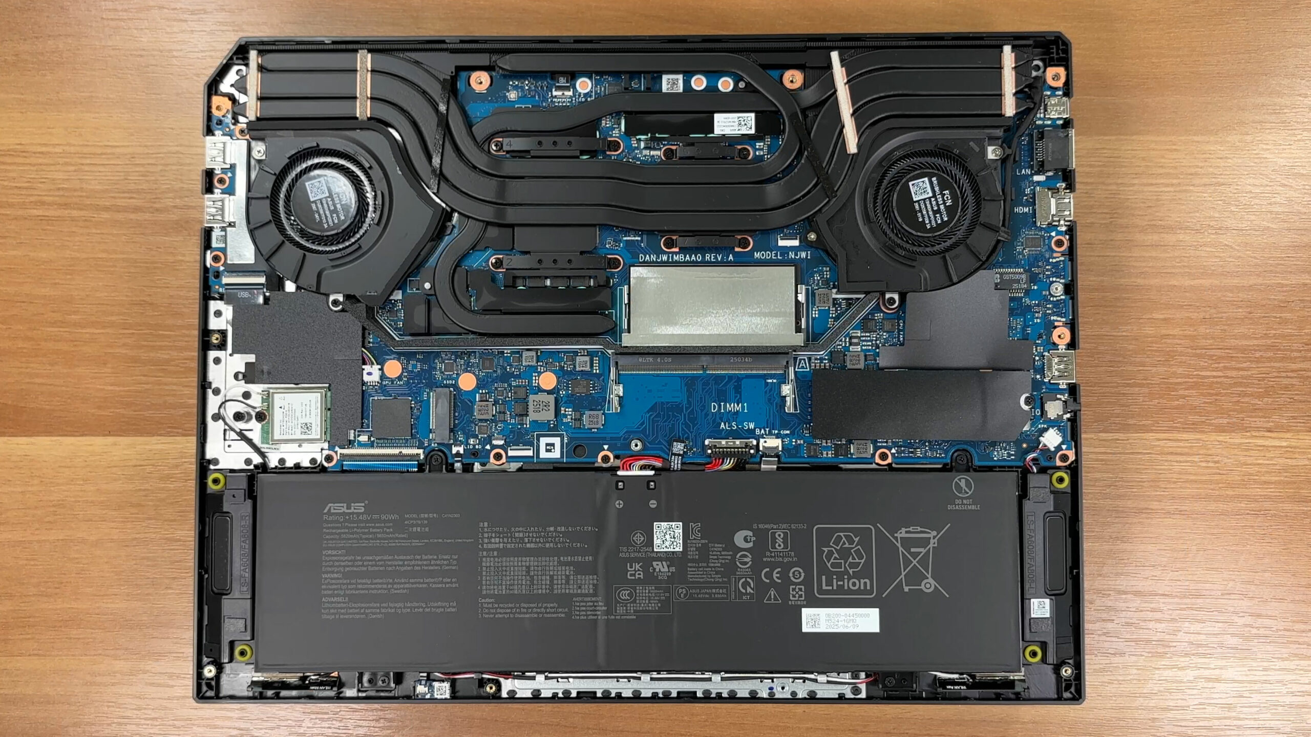 How to open ASUS TUF Gaming A16 (FA608, 2025) – disassembly and