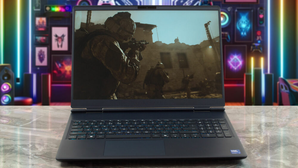 Alienware 16X Aurora (AC16251) laptop, front view (open)