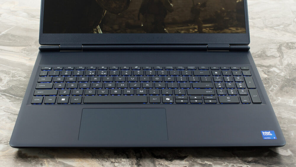 Alienware 16X Aurora (AC16251) laptop, keyboard