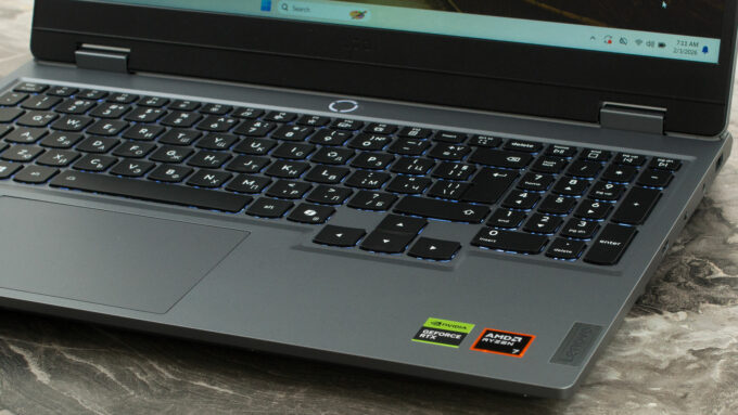 Lenovo LOQ 15 (Gen 10, 15AHP10) laptop, keyboard right