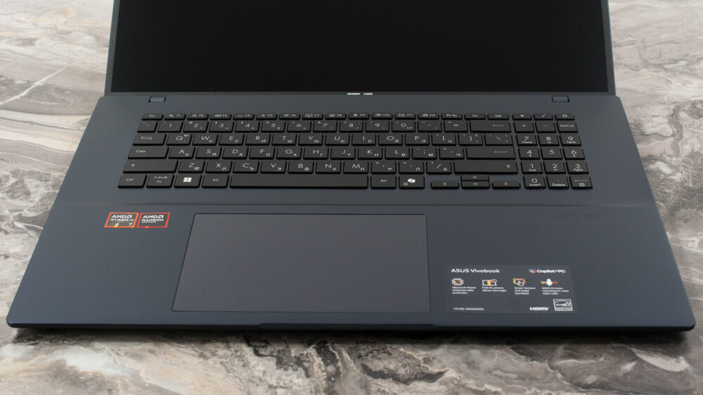 ASUS Vivobook 18 (M1807) laptop, keyboard and touchpad