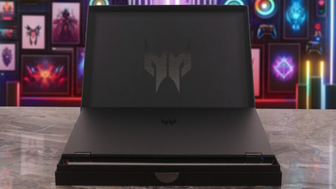 Acer Predator Helios 18 AI (PH18-I71) laptop, in the box 2
