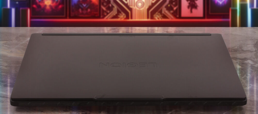 Lenovo Legion 5i (15", Gen 11) laptop, lid closed (top view)