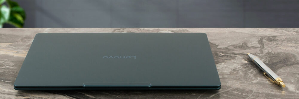 Lenovo Yoga Slim 7a (14", Gen 11) laptop, lid closed (top view)