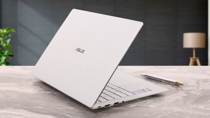 ASUS ExpertBook Ultra (B9406) laptop, rear-left angle (open)
