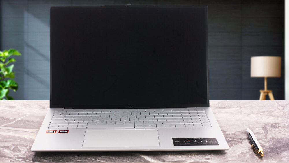 Acer Swift Air 16 (SFA16-61M) laptop, front view (open)