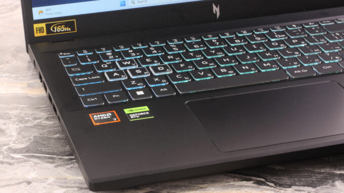 Acer Nitro V 15 (ANV15-A31) laptop, keyboard left