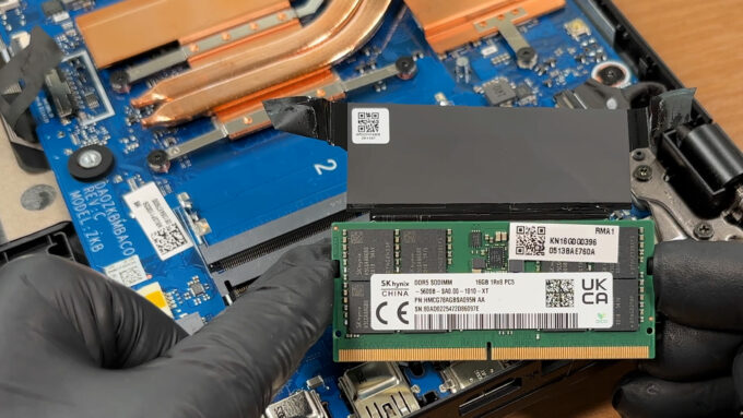 Acer Nitro V 15 ANV15-A31 two DDR5 SO-DIMM memory slots
