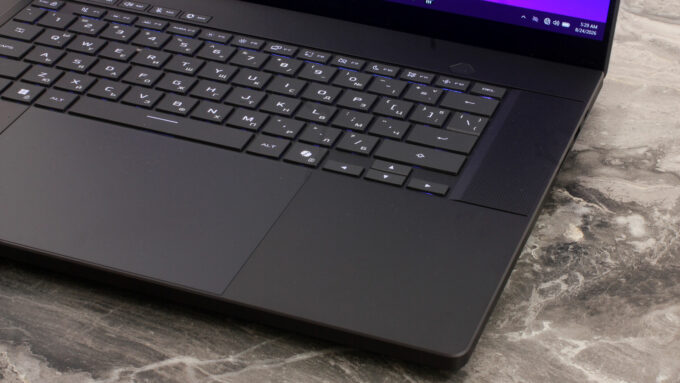 ASUS ROG Zephyrus G16 (GU606, 2026) laptop, keyboard right